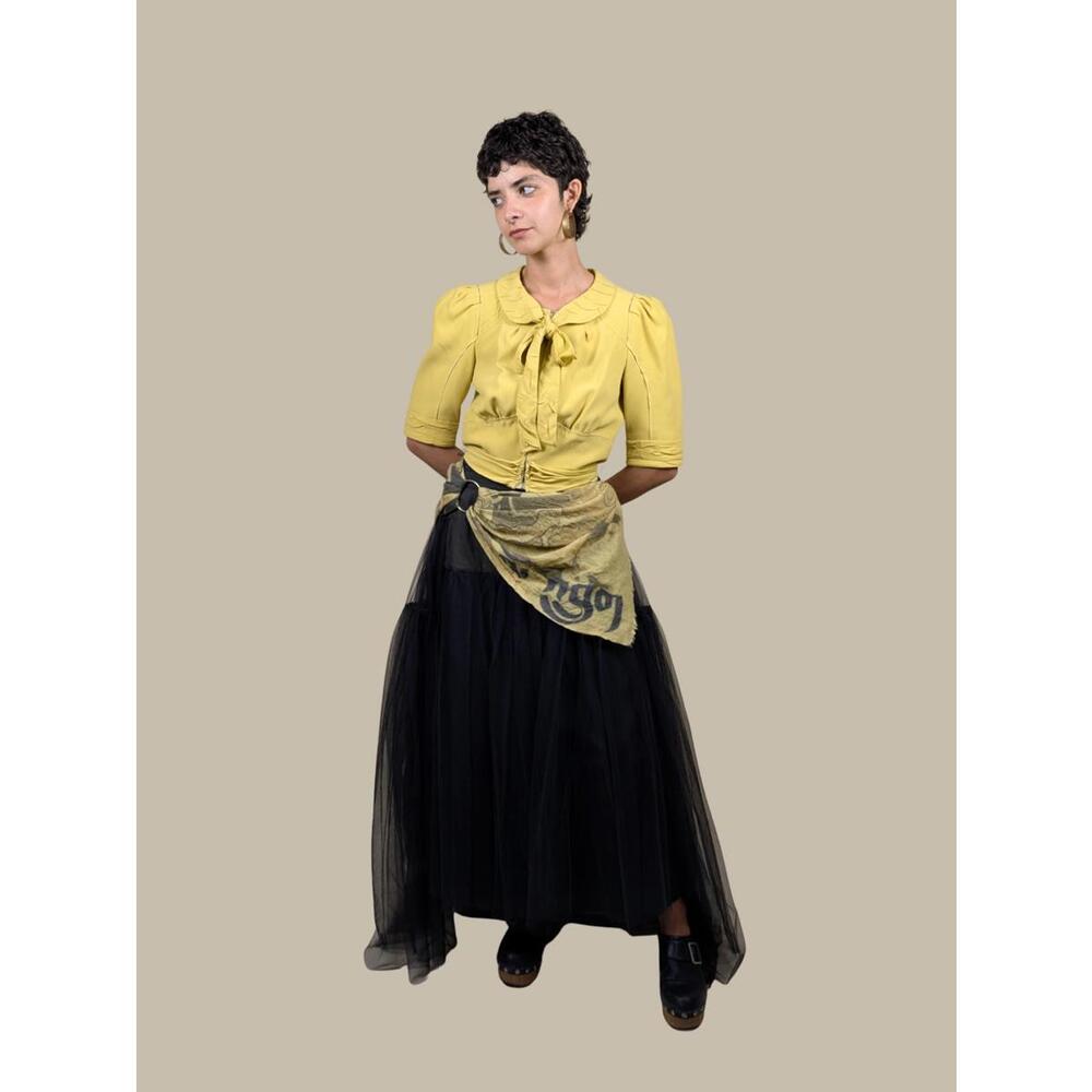 Spring 2005 RTW Louis Vuitton chartreuse silk blouse